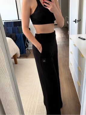 ALO Take Comfort Rib Wide Leg Pants